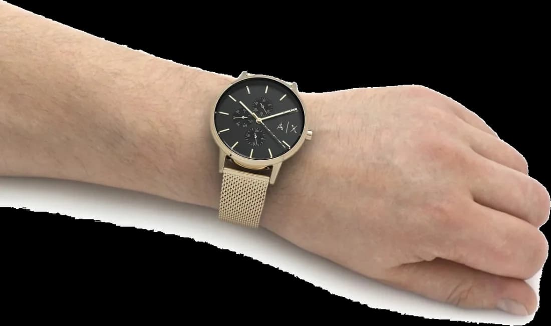 Montre Armani Exchange AX2715 en maille milanaise dorée vue 4