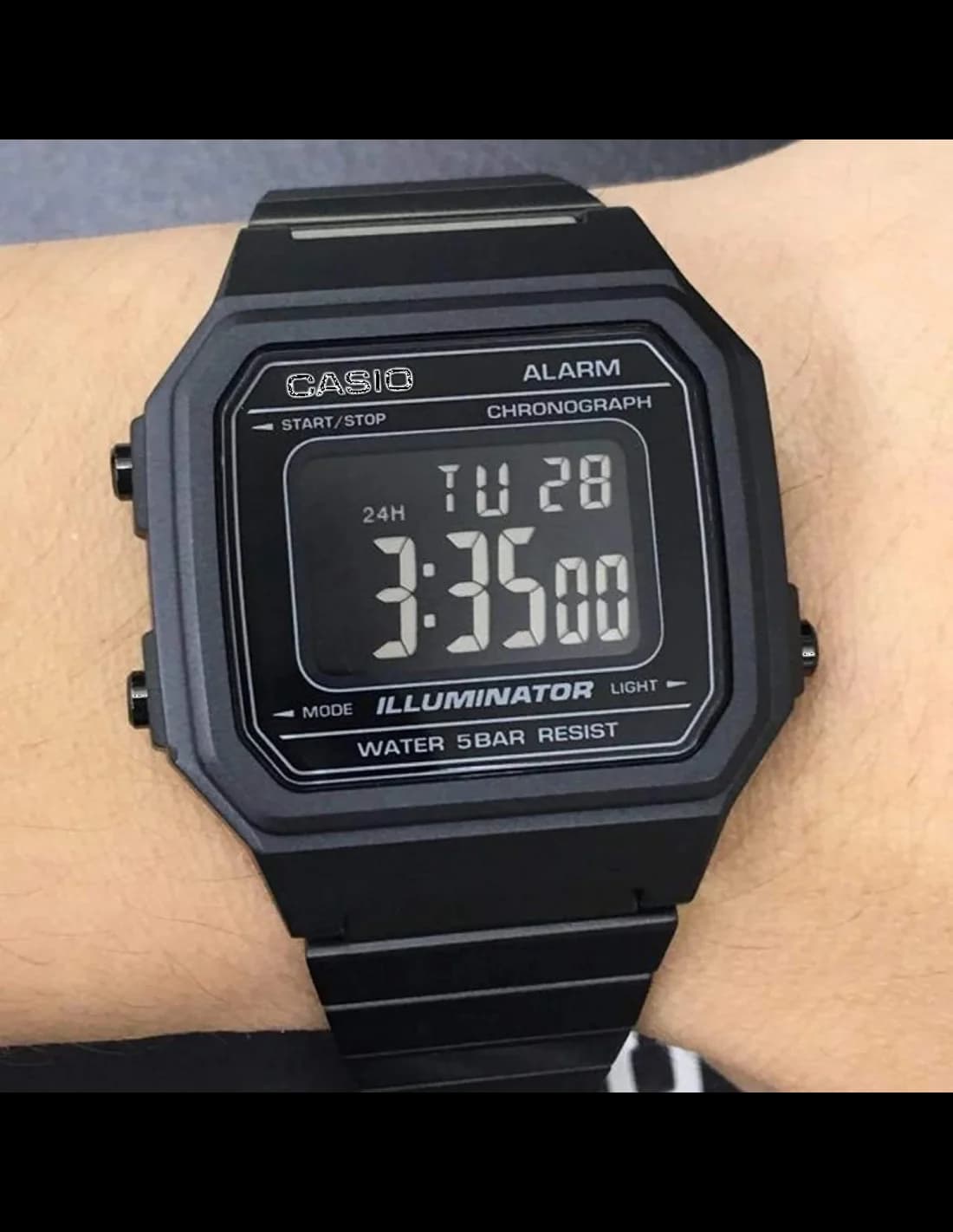 Montre Casio B650WB-1B homme vue de profil