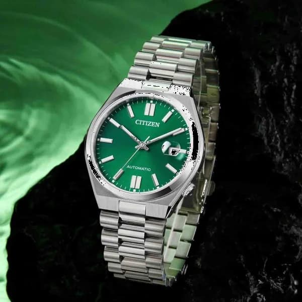 Montre Citizen NJ0150-81X homme détail bracelet acier inoxydable