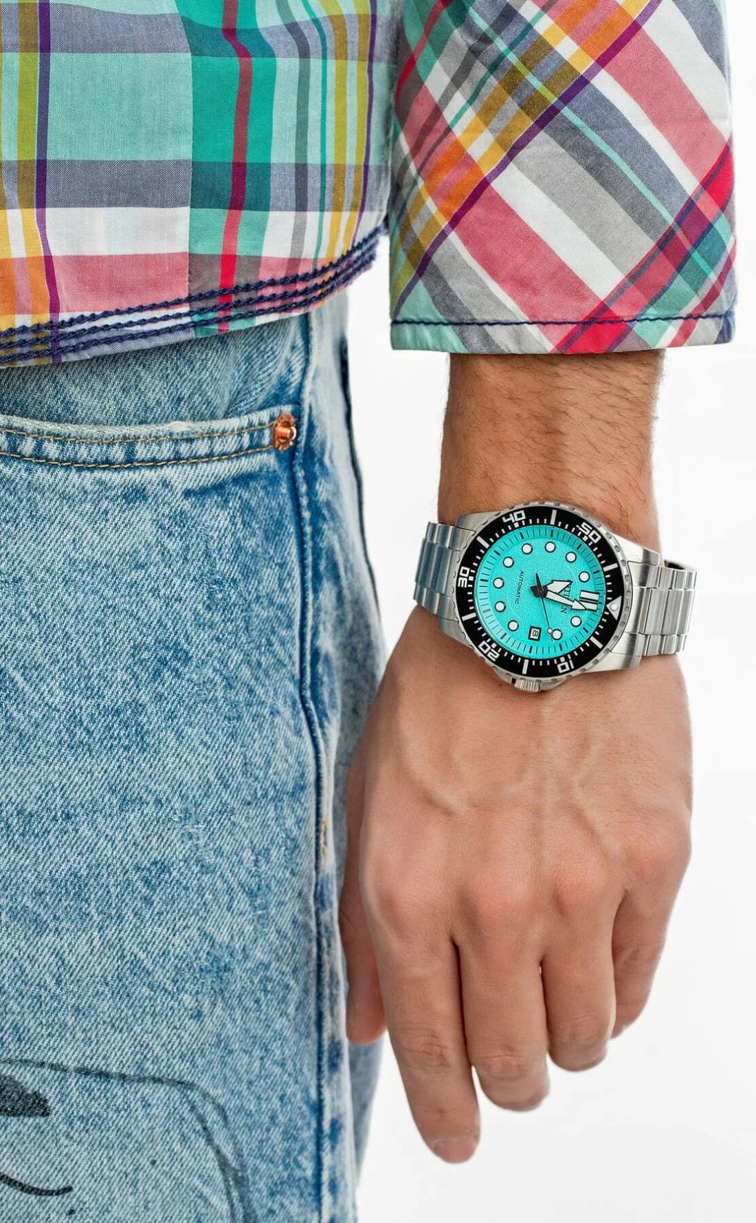 Montre Citizen NJ0170-83X homme détail bracelet acier inoxydable