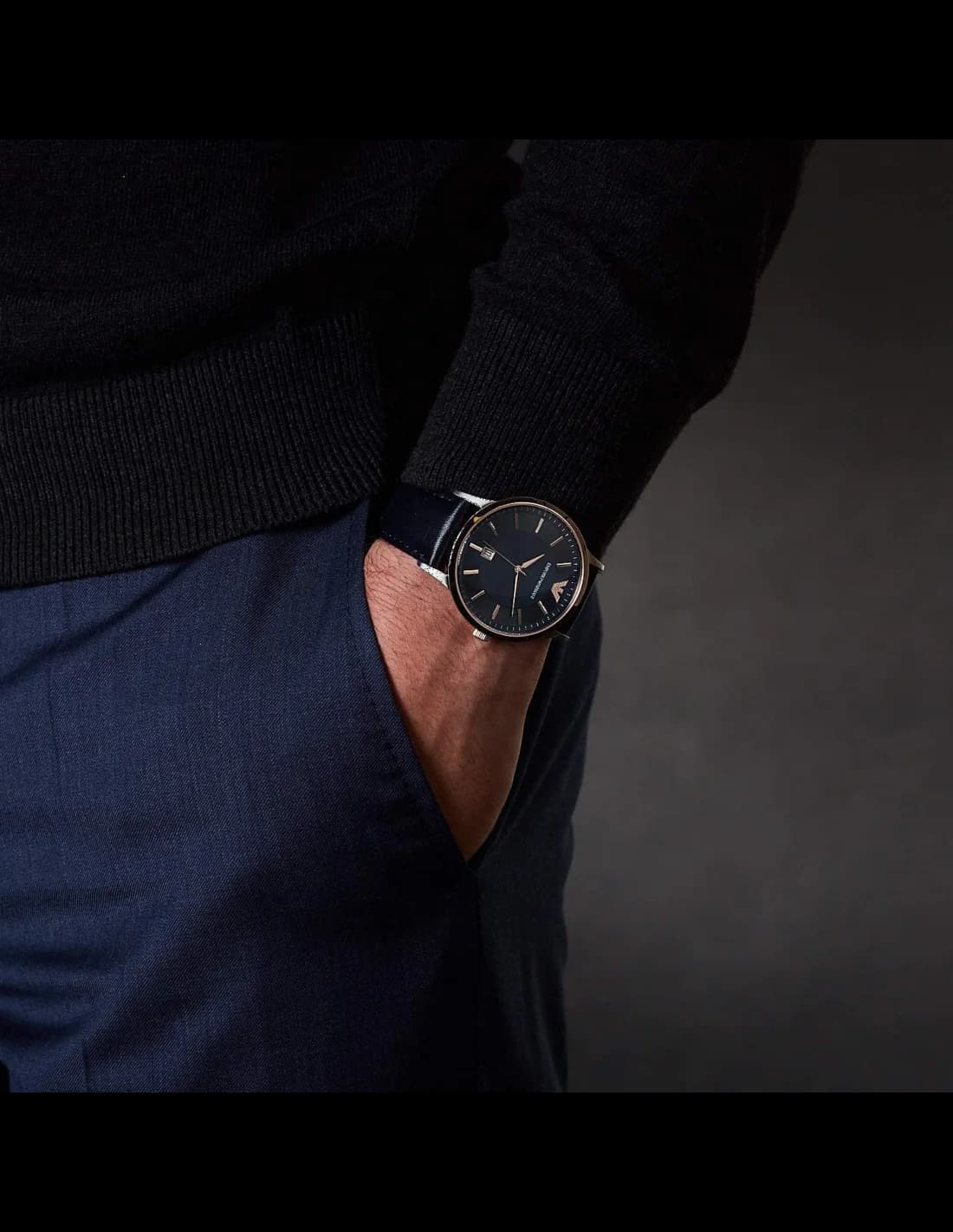 Montre Homme Emporio Armani Renato AR11188 cadran bleu bracelet cuir vue 4