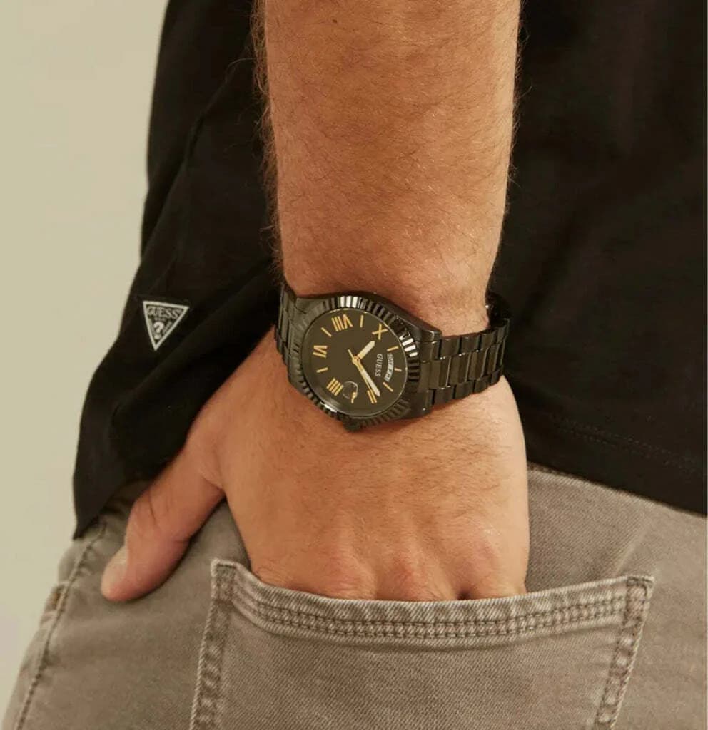 Montre Guess GW0265G4 homme détail bracelet acier inoxydable
