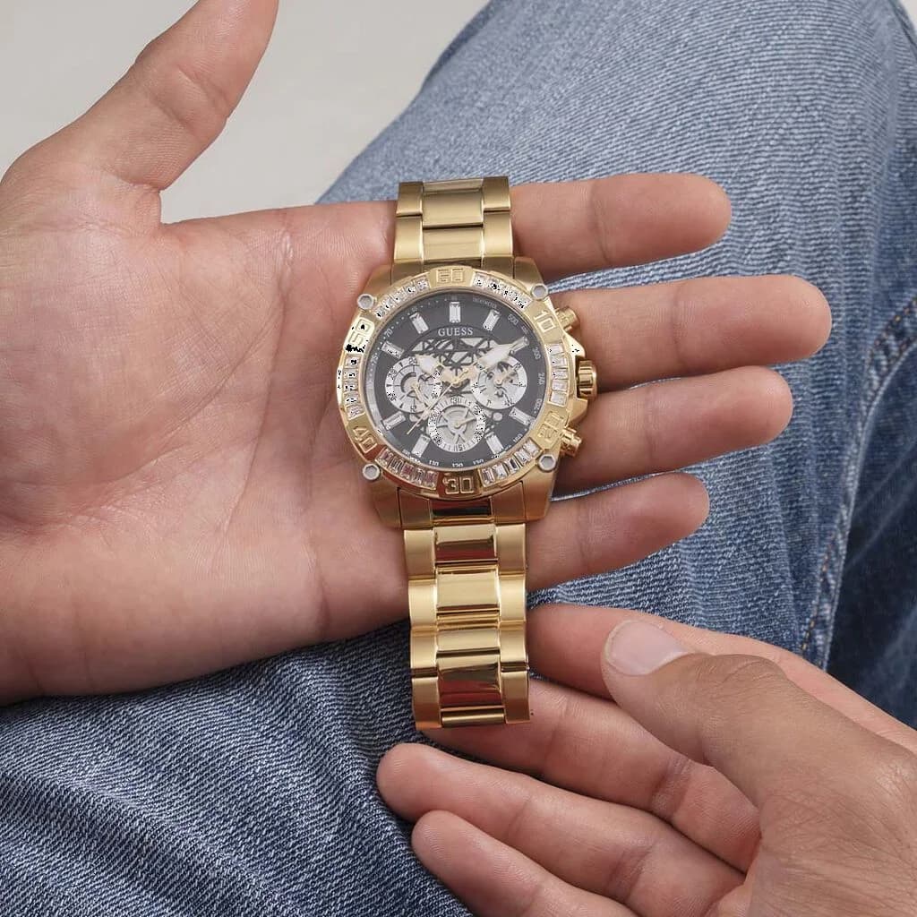 Montre Guess GW0390G2 homme détail bracelet acier inoxydable