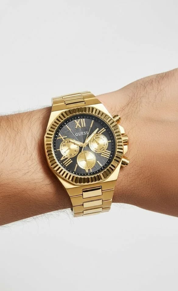 Montre Guess GW0703G5 homme détail bracelet acier inoxydable