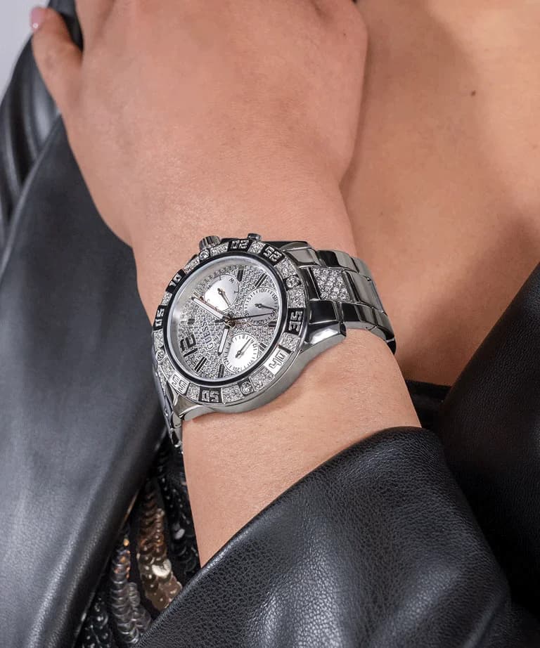 Montre Guess GW0771L1 femme détail bracelet acier inoxydable