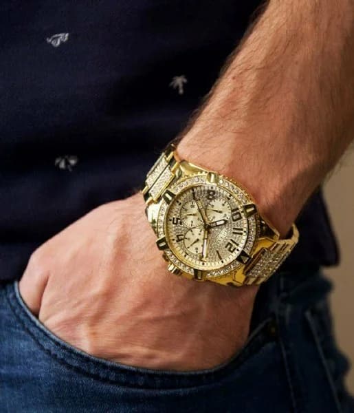 Montre Guess W0799G2 Acier Doré et Cristaux Swarovski vue 4