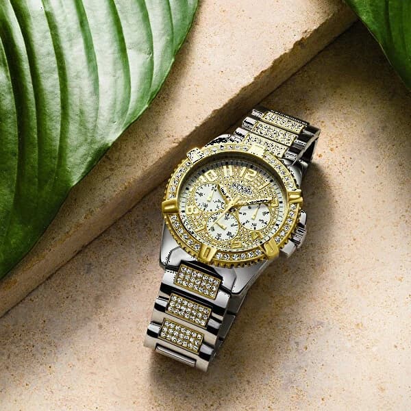 Montre Homme Guess Frontier W0799G4 en acier argent doré vue 4