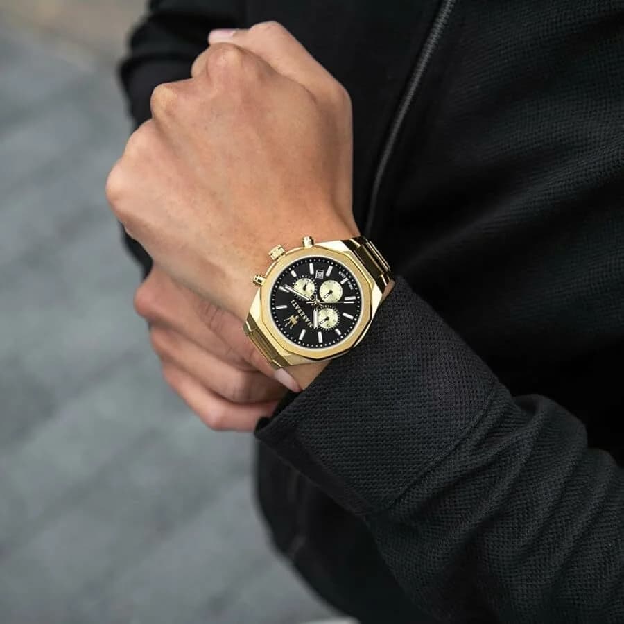 Montre Homme Maserati Stile R8873642001 en aciee doré jaune vue 5