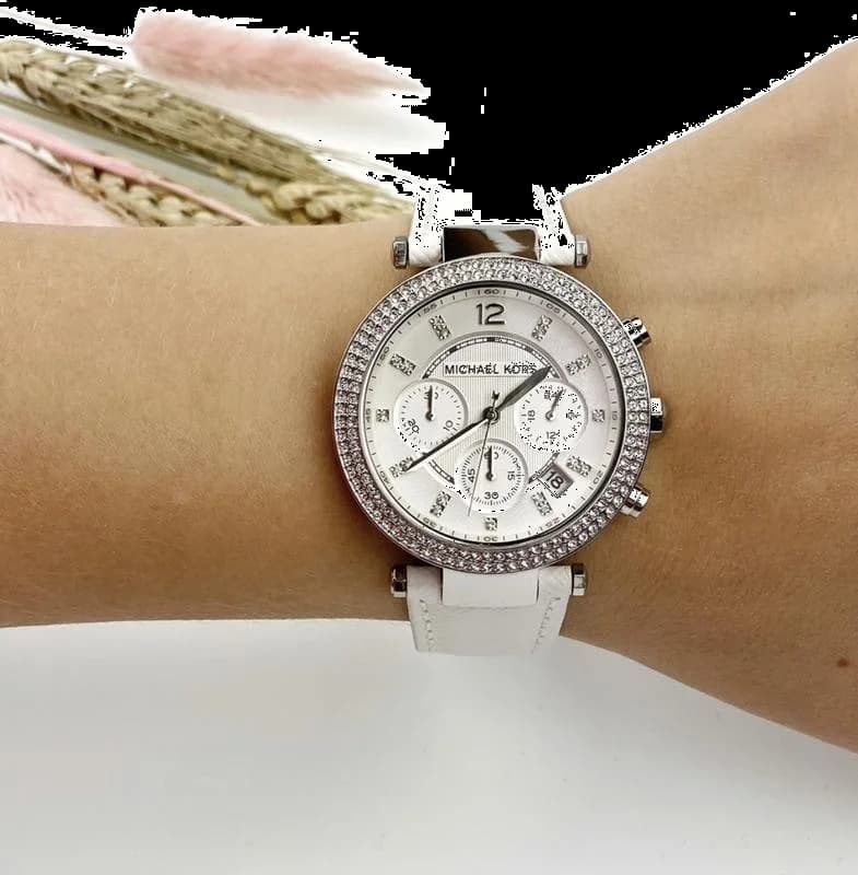 Montre Michael Kors MK2277 Bracelet en Cuir Blanc et Lunette Cristaux vue 4