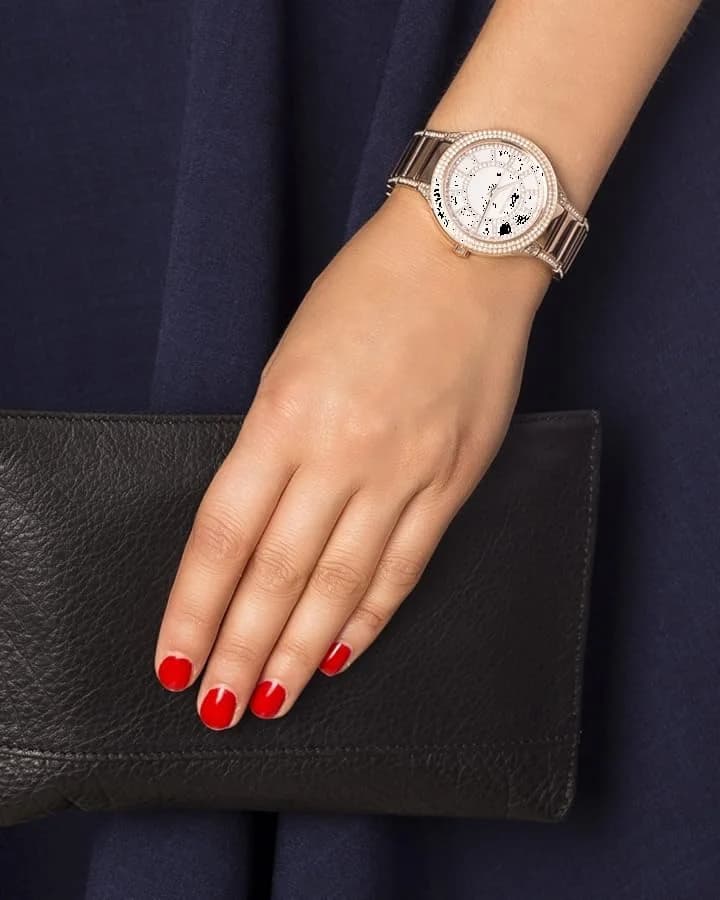 Montre femme Michael Kors Kerry MK3313 dorée rose maillons rectangulaires vue 4