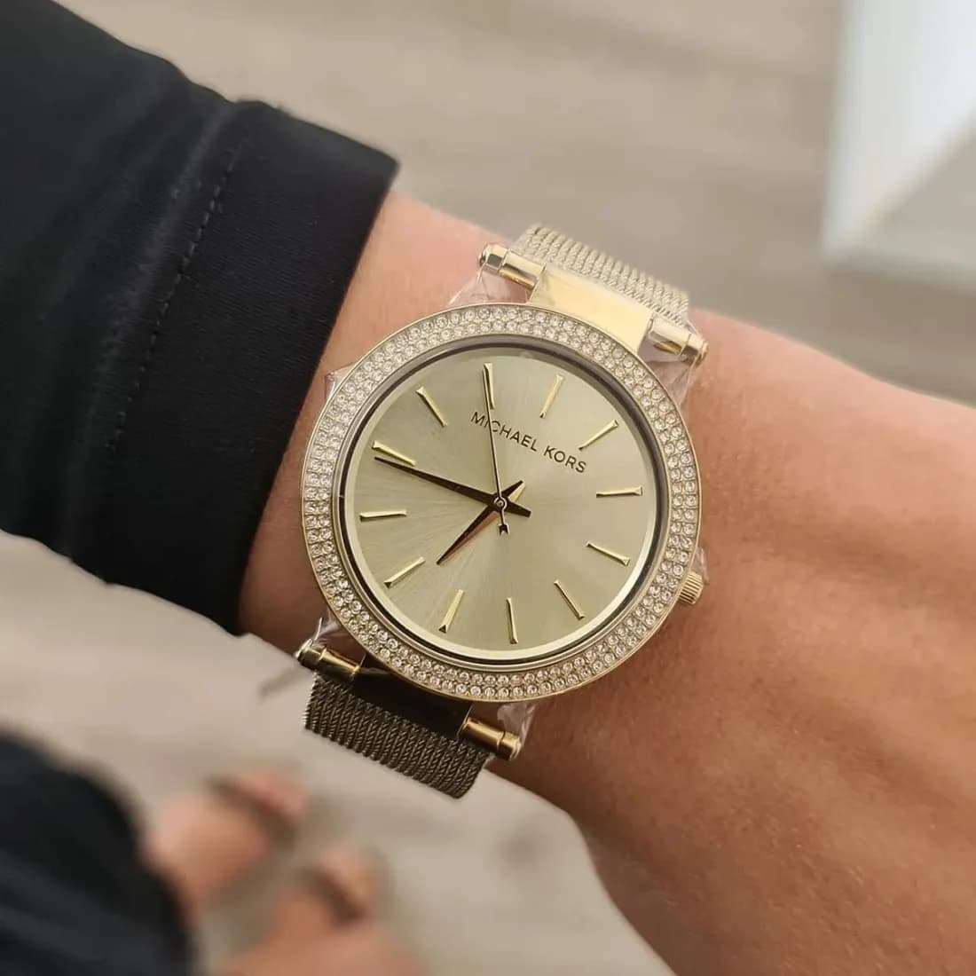 Montre Michael Kors MK3368 femme détail bracelet acier inoxydable