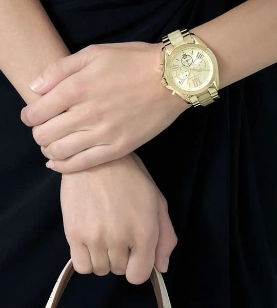 Montre Michael Kors MK5722 femme détail cadran doré