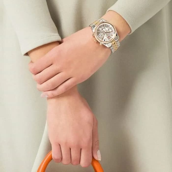 Montre Michael Kors MK5735 femme détail bracelet acier inoxydable