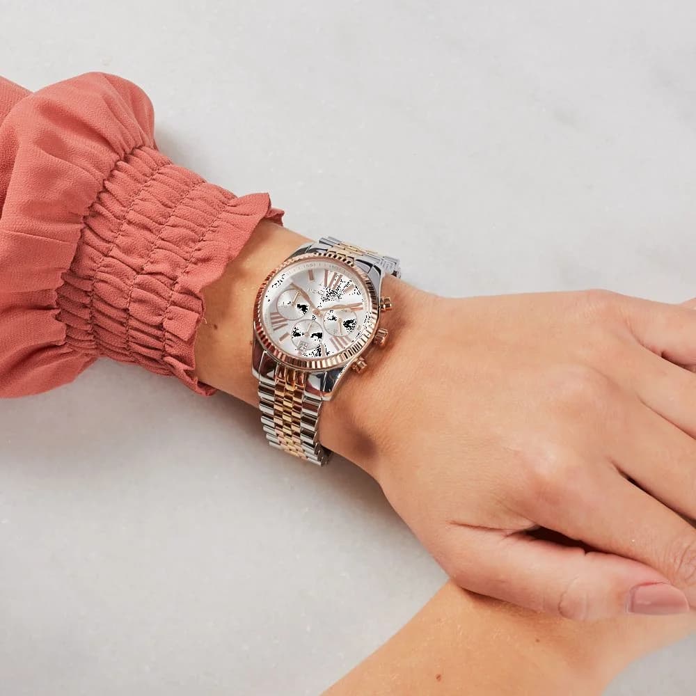 Montre Michael Kors MK5735 femme détail bracelet acier inoxydable