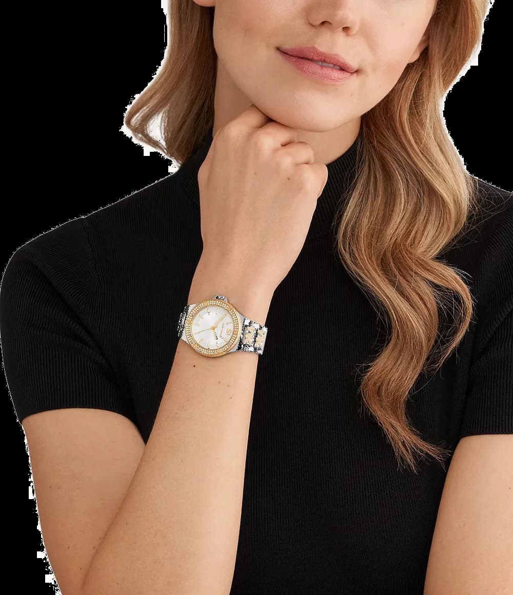 Montre femme Michael Kors Lennox MK7338 bracelet bicolore gravé MK vue 4