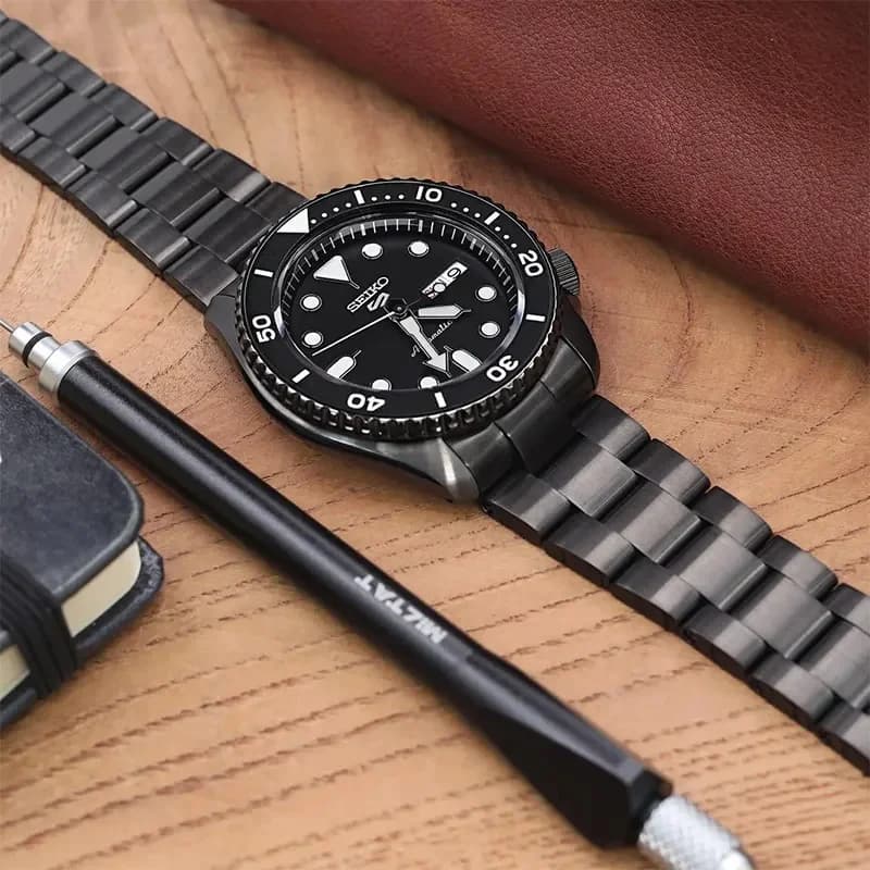 Montre Seiko SRPD65K1 homme détail bracelet acier inoxydable