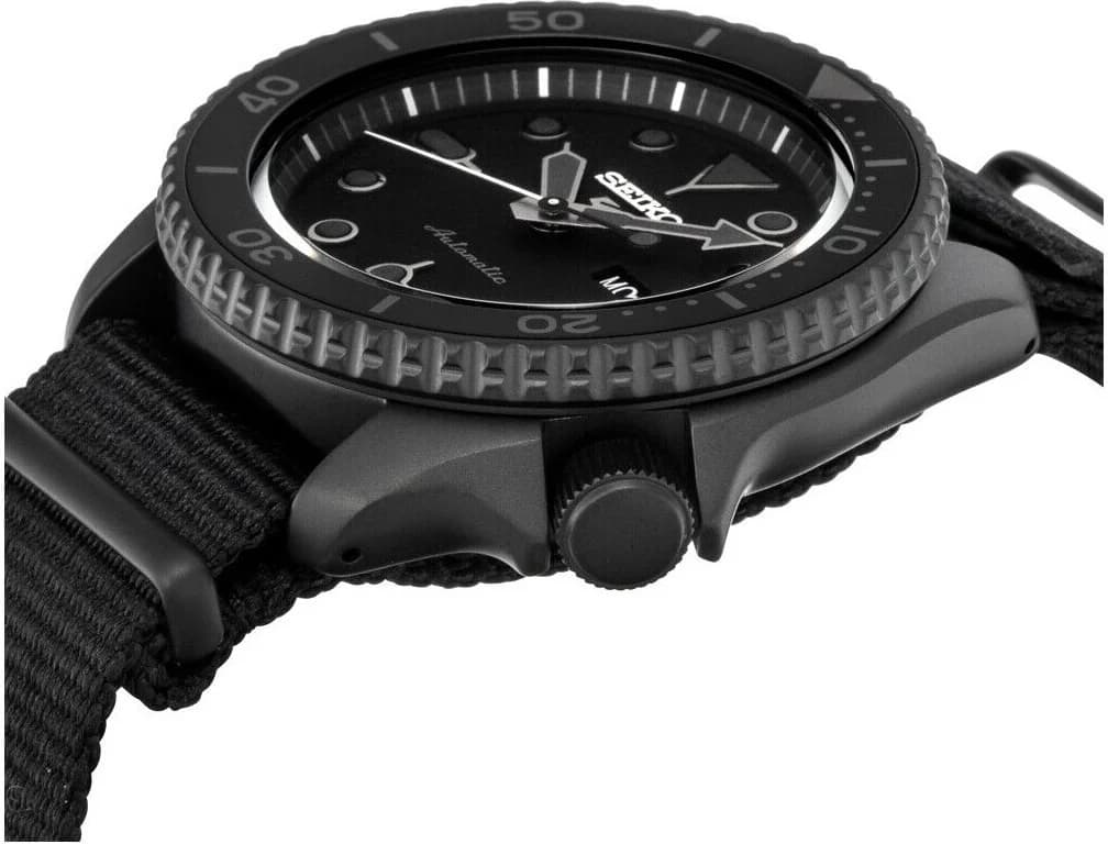 Montre Seiko SRPD79K1 Automatique Bracelet Textile Noir Mat vue 6