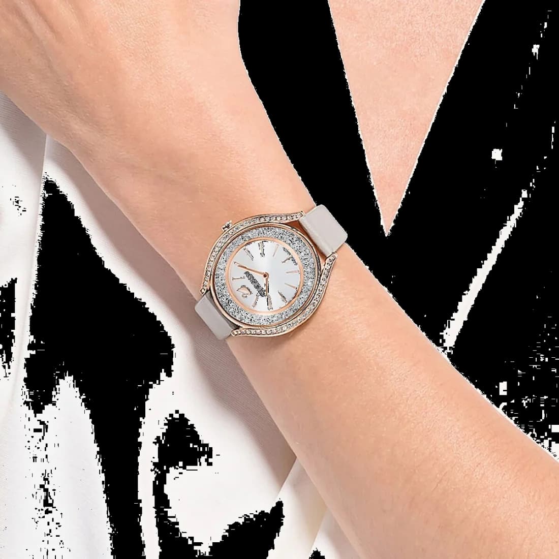 Montre Swarovski 5519450 femme détail cadran argent