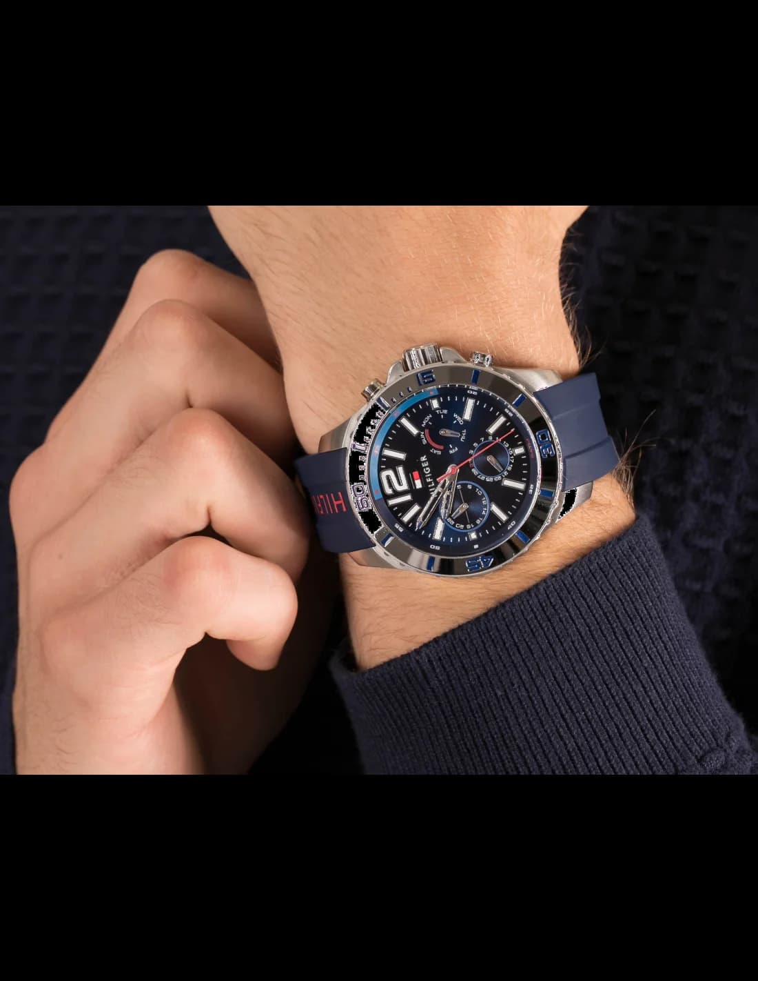 Détail du bracelet en cuir de la montre Tommy Hilfiger 1791142 — Montres Outlet